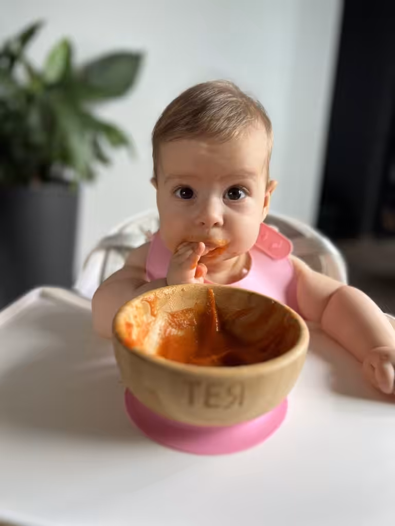 Захранването на бебето и съня